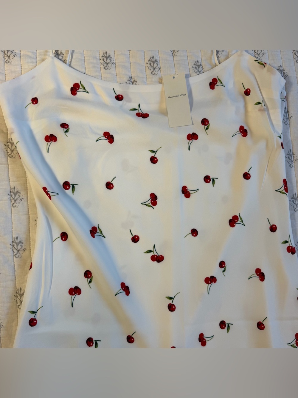 Abercrombie & Fitch Julia Cherry Print Slip Dress NWT Size L ๐ - Picture 3 of 6